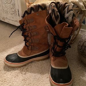 Sorel Womens Waterproof Insulated Boots Sz9